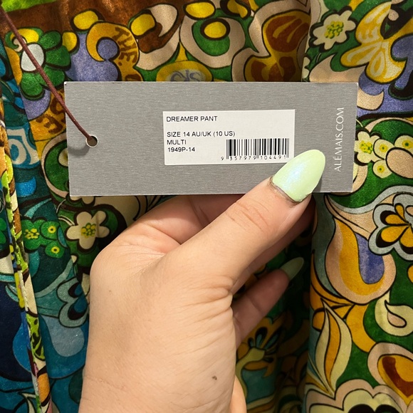 NWT Alémais “Dreamer” Wide Leg Silk Pants in “Multi” print - 10 (US)/14 (UK) - Picture 11 of 12